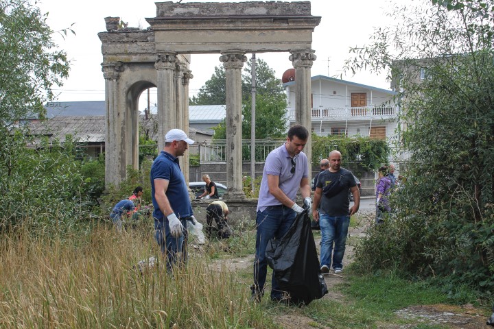 Shida Kartli region got involved in the campaign ‘’Clean the World’’