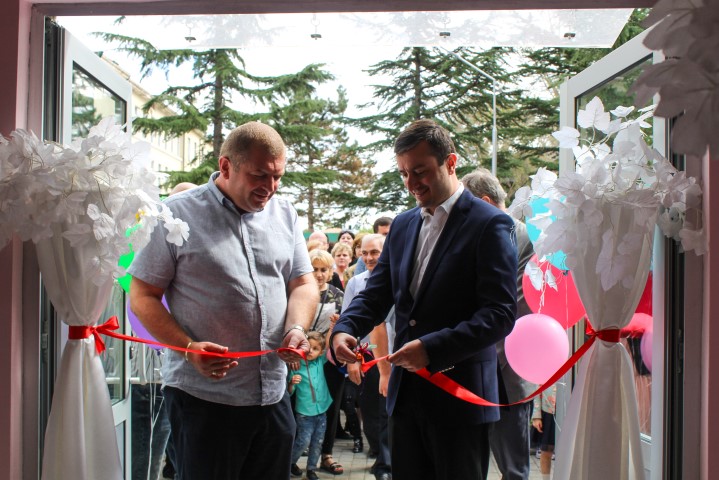 State Representative-Governor attended the event of  opening kindergarten #7 in Khashuri 