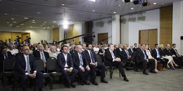 შიდა ქართლის გუბერნატორი პროგრამა ‘’აწარმოე საქართველოს’’პრეზენტაციას დაესწრო