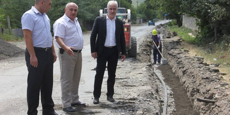 კასპის მუნიციპალიტეტში მიმდინარეობს სასმელი წყლის სისტემის და საგაზო ინფრასტრუქტურის მოწყობა–რეაბილიტაციის სამუშაოები.