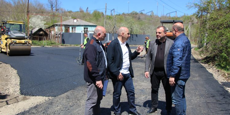 ქვიშხეთში შიდა გზების მოწყობა მიმდინარეობს