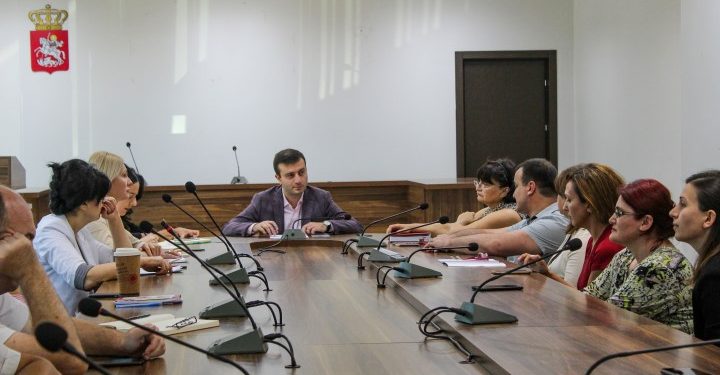 შიდა ქართლის გუბერნატორი და არასამთავრობო სექტორის წარმომადგენლები აქტიურ თანამშრომლობას გეგმავენ