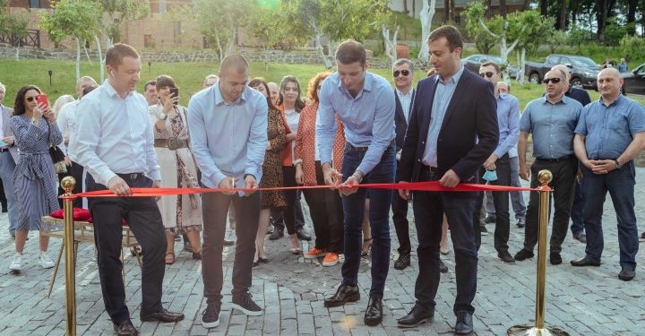 ქვიშხეთში „აწარმოე საქართველოში“ მხარდაჭერით სასტუმრო ,,მწერლები“ გაიხსნა