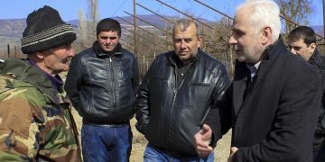 მხარის რწმუნებული სოფელ ჯარიაშენის მოსახლეობას შეხვდა