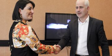 მხარის რწმუნებული ენერგოომბუდსმენს შეხვდა