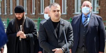 ხაშურში „საქართველოს ტერიტორიული მთლიანობისთვის დაღუპული მებრძოლების ხეივანი“ ეწოდა და სპეციალური დაფა განთავსდა