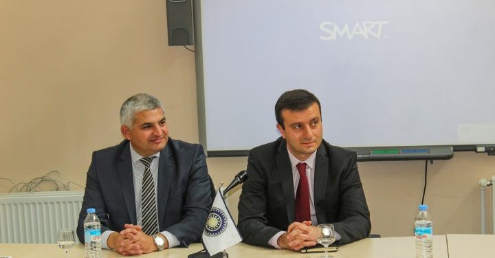 გიორგი ხოჯევანიშვილი გორის უნივერსიტეტის სტუდენტებსა და პროფესორ-მასწავლებლებს შეხვდა