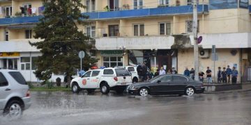 ქალაქ გორში მოსული უხვი ნალექის შედეგად გაწმენდითი სამუშაოები ინტენსიურად მიმდინარეობს