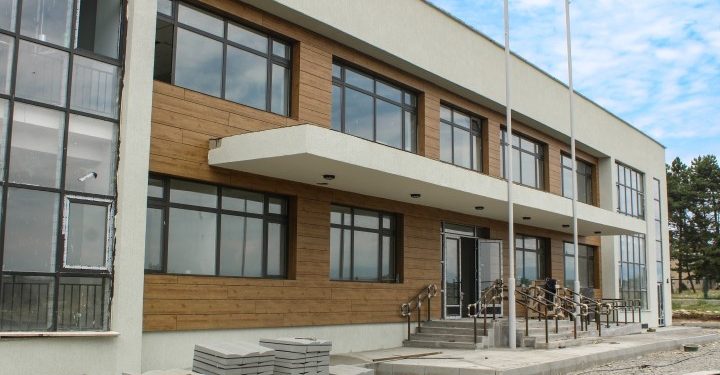 სოფელ ფლევში თანამედროვე სტანდარტების მქონე სკოლა შენდება