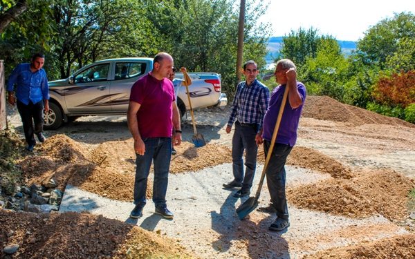 სოფელ წაღვლში 1300 გრძივი მეტრის ბეტონის გზა მოეწყობა