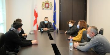 მამუკა საღარეიშვილმა რეგიონის რესურსცენტრების წარმომადგენლებთან სამუშაო შეხვედრა გამართა