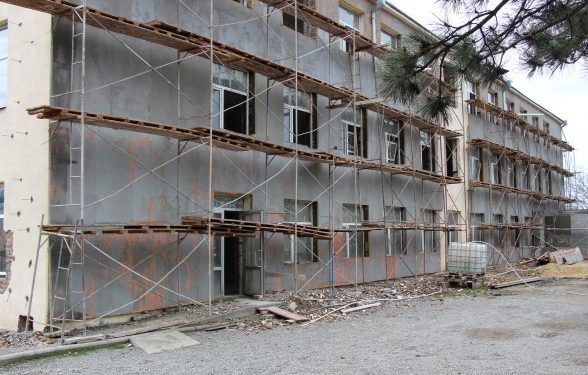 ურბნისის საჯარო სკოლას კაპიტალური რეაბილიტაცია უტარდება