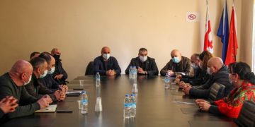 მამუკა საღარეიშვილმა ქარელის მერიისა და საკრებულოს წარმომადგენლებთან შეხვედრა გამართა