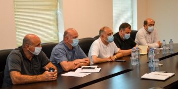 შიდა ქართლის სამხარეო ადმინისტრაციაში მელიორაციის საკითხებზე სამუშაო შეხვედრა გაიმართა