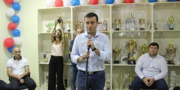 გორის სასპორტო სკოლაში მიმდინარე წლის სამუშაო გეგმის პრეზენტაცია გაიმართა