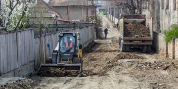 გუბერნატორი კასპში მიმდინარე სარეაბილიტაციო სამუშაოებს გაეცნო