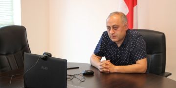 შიდა ქართლის სახელმწიფო რწმუნებულმა ევროკავშირის სადამკვირვებლო მისიის ხელმძღვანელთან შეხვედრა გამართა