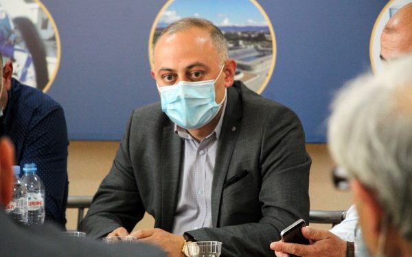 შიდა ქართლის რწმუნებულმა ხაშურის მუნიციპალიტეტში სამუშაო შეხვედრა გამართა