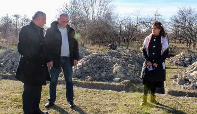 ადუაშვილისთვის სახლის მშენებლლობის პროცესში გორის მაჟორიტარი დეპუტატიც ჩაერთო