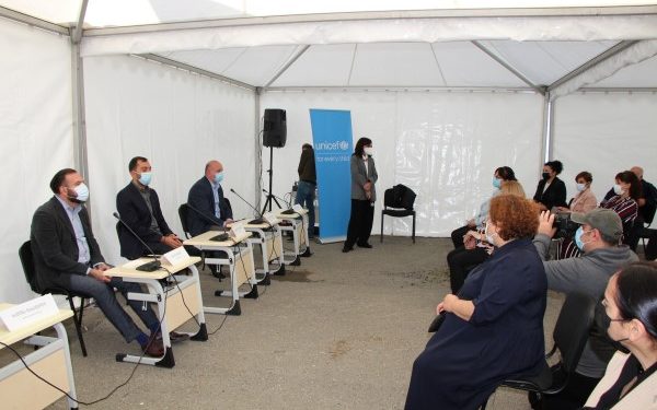 შიდა ქართლში გაეროს ბავშვთა ფონდის ორგანიზებით მასწავლებელისთვის კოვიდ-19-ის საწინააღმდეგო ვაქცინაცია ჩატარდა