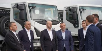 საქართველოს მთავრობის გადაწყვეტილებით, რეგიონებს ახალი ნაგავმზიდები გადაეცათ