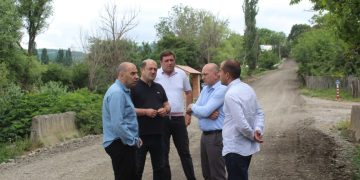 ხაშურის მუნიციპალიტეტში სოფელ ცოცხნარამდე მისასვლელი გზის რეაბილიტაცია მიმდინარეობს