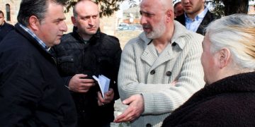 გუბერნატორი რეგიონის მოსახლეობასთან შეხვედრებს განაგრძობს