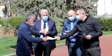 კასპში მცხოვრებ 8 ოჯახს საცხოვრებელი ფართები საკუთრებაში გადაეცა