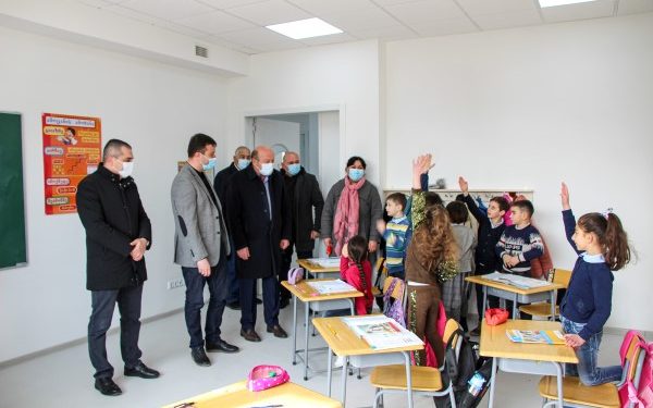 საოკუპაციო ხაზთან მდებარე სოფელ მეჯვრისხევში ახალი სკოლა გაიხსნა