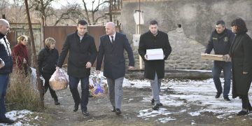 საოკუპაციო ხაზთან მცხოვრებ ოჯახებს საახალწლო ნობათი გადაეცათ