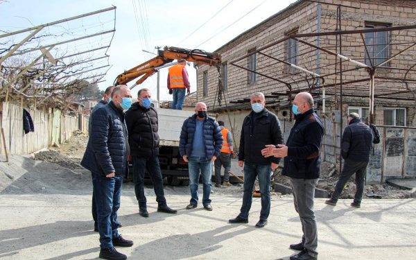 კასპში საგზაო ინფრასტრუქტურის მოწყობა მიმდინარეობს