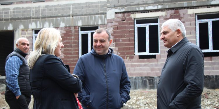 ლევან ხარაბაძე ოკამში ადგილობრივ მოსახლეობას შეხვდა