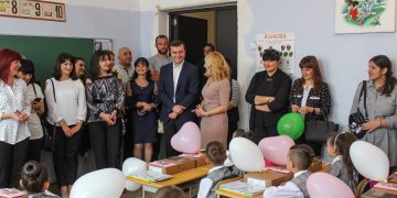 გიორგი ხოჯევანიშვილმა მოსწავლეებსა და პედაგოგებს ახალი სასწავლო წლის დაწყება მიულოცა