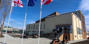 ხაშურში მრავალფუნქციური სპორტული კომპლექსი გაიხსნა