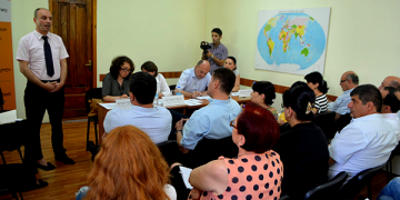 გორის დემოკრატიის სკოლაში წინასაარჩევნო გარემოზე იმსჯელეს