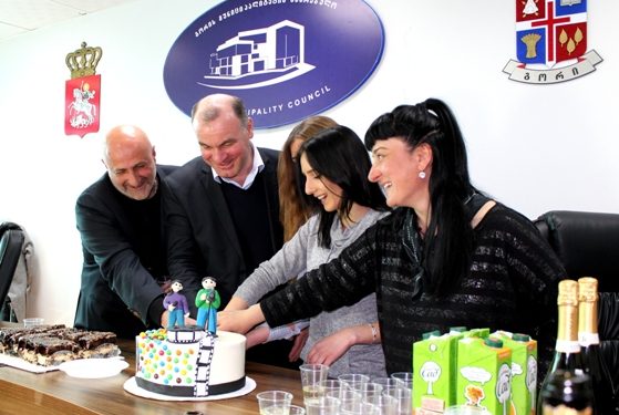 გუბერნატორმა ჟურნალისტებს პროფესიული დღე მიულოცა