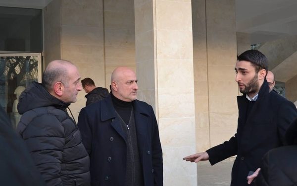 გუბერნატორმა სამხატვრო სკოლის სარეაბილიტაციო სამუშაოები მოინახულა