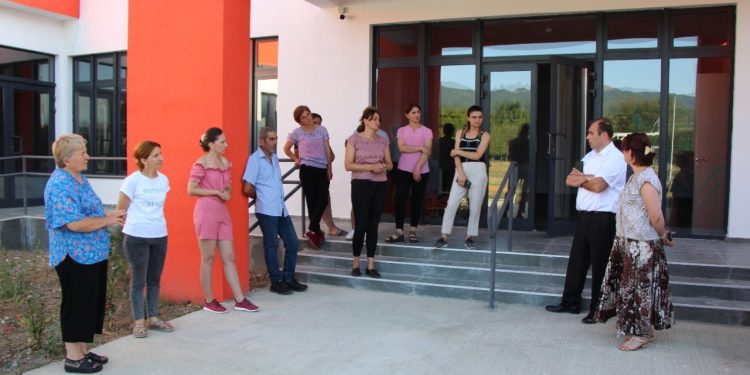 მიხეილ შაყულაშვილი საოკუპაციო ხაზთან მდებარე სოფელ ქერეს მოსახლეობას შეხვდა