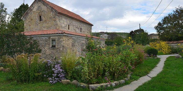 ქარელის ტურისტული ობიექტები