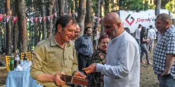 ,,Art–გენის” რეგიონული ტურნე სურამში დაიწყო