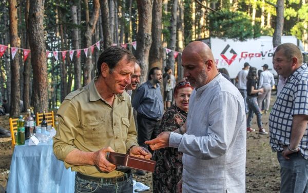 ,,Art–გენის” რეგიონული ტურნე სურამში დაიწყო