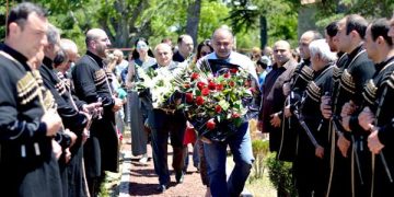 აღაიანში გმირი მეხანძრე–მაშველი გაიხსენეს