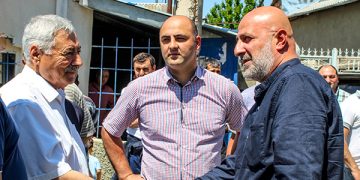 კახა სამხარაძემ ქარელში მცხოვრებ აზერბაიჯანელებს რამადან – ბაირამი მიულოცა