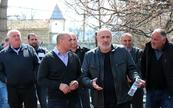 კახა სამხარაძე ქარელის მუნიციპალიტეტის მოსახლეობას შეხვდა