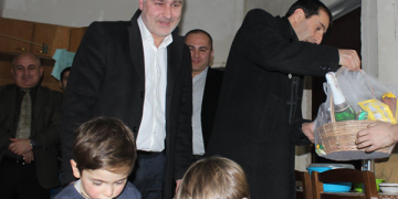 გუბერნატორის საახალწლო მილოცვა სოციალურად დაუცველ ოჯახებს