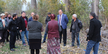 გუბერნატორი კარალეთის მაცხოვრებლებს შეხვდა
