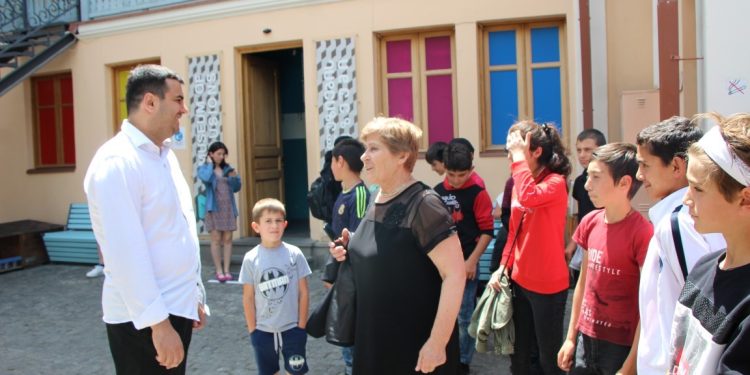 შიდა ქართლის რეგიონის საოკუპაციო ხაზთან მდებარე სტატუსის მქონე სოფლებში მცხოვრები ბავშვები ილუზიებისა ესტუმრნენ