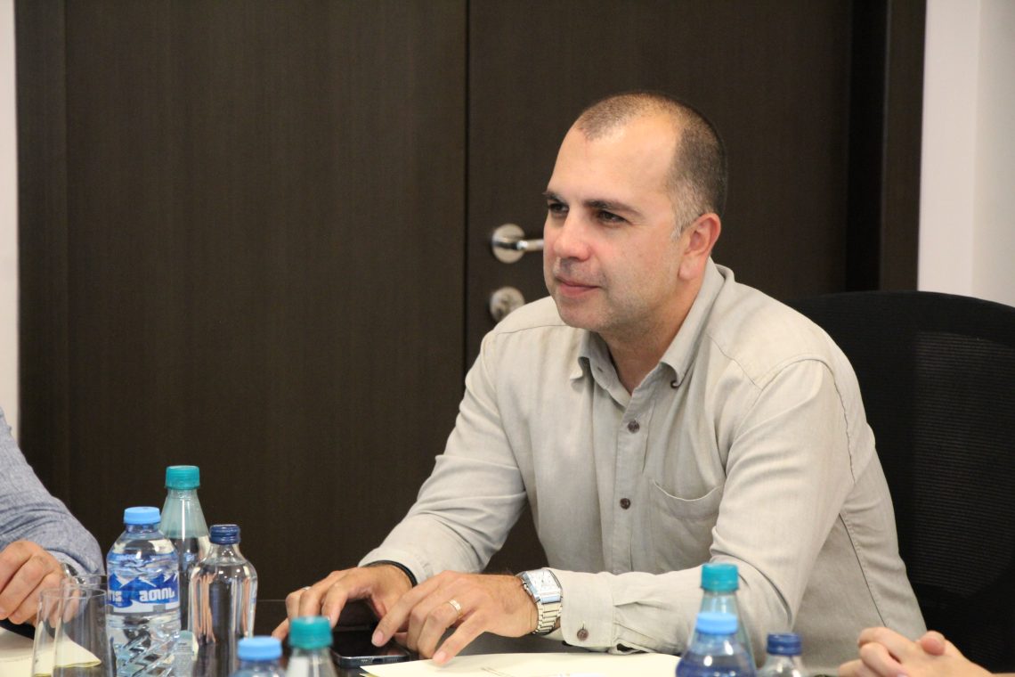 მიხეილ ფავლენიშვილი