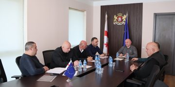 სიმონ გულედანი ქურთის, ერედვისა და თიღვის მუნიციპალიტეტების ხელმძღვანელებს შეხვდა