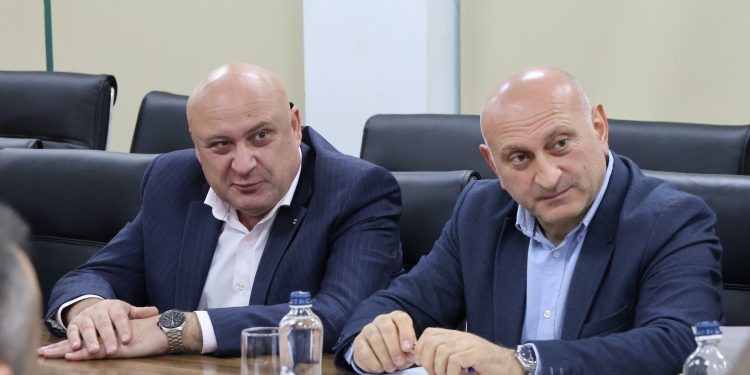 რწმუნებულის ადმინისტრაციაში ინფრასტრუქტურის მინისტრის მოადგილესთან შეხვედრა გაიმართა